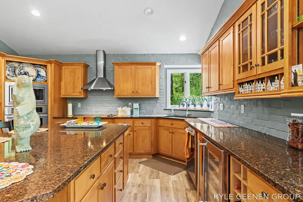 4742 64th Street Laketown Township MI 49423