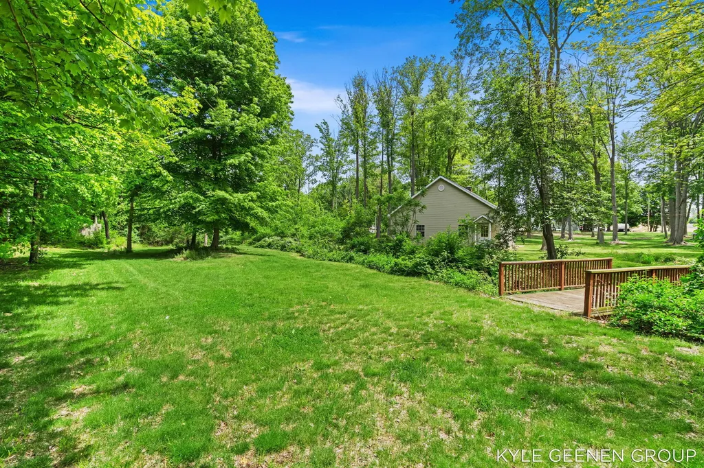 4742 64th Street Laketown Township MI 49423