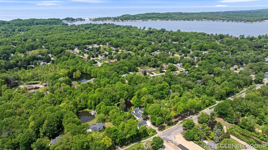 4742 64th Street Laketown Township MI 49423