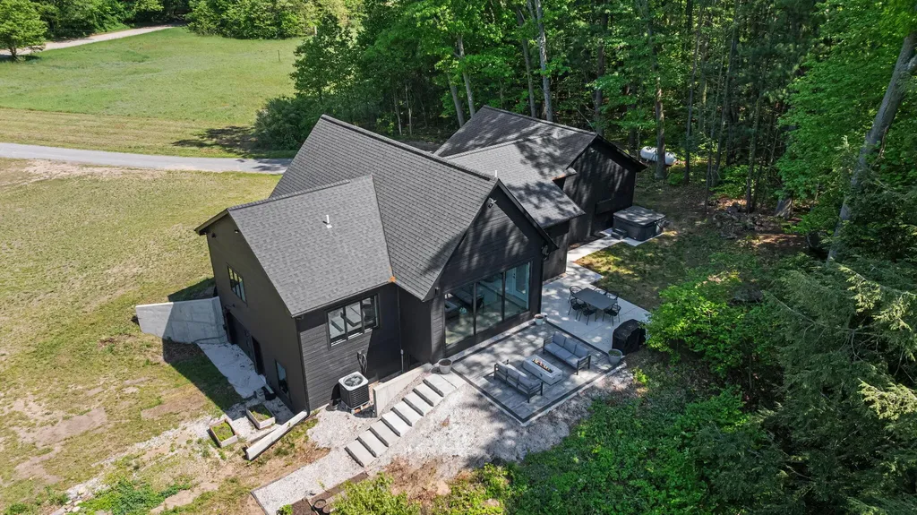 3054 Old Allegan Road Manlius Township MI 49408