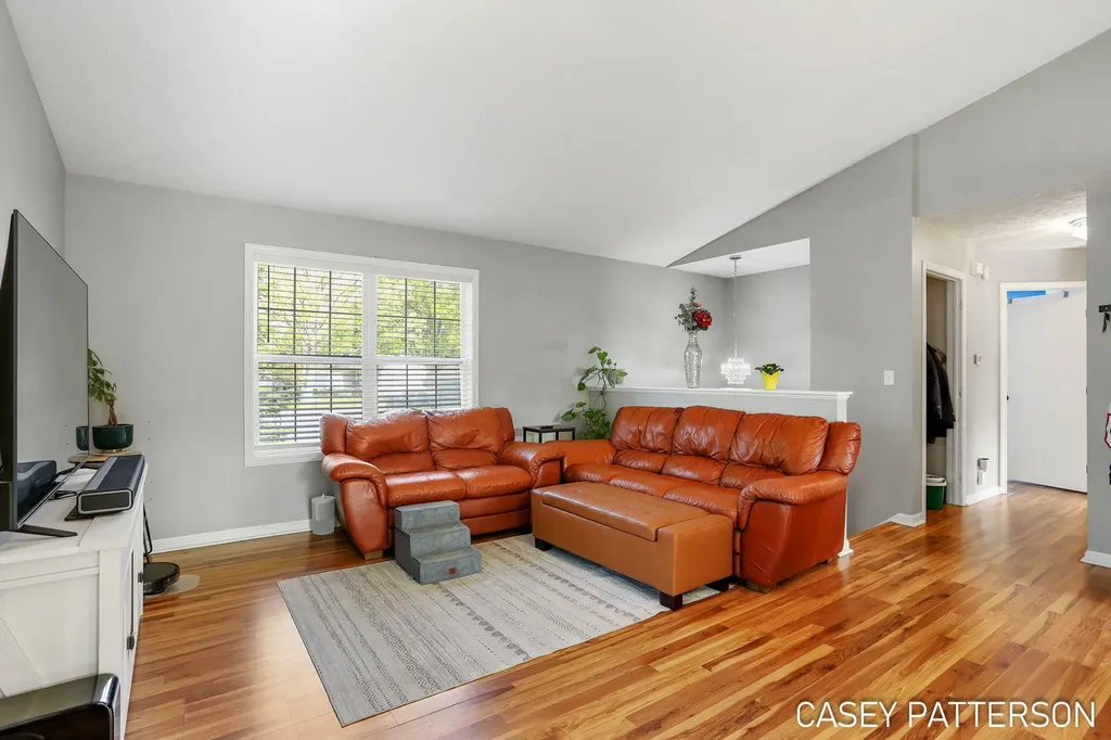 94 Elwood Court Holland Charter Township MI 49424