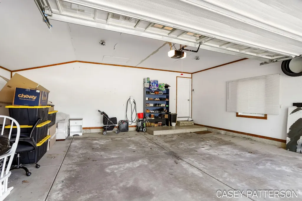 94 Elwood Court Holland Charter Township MI 49424