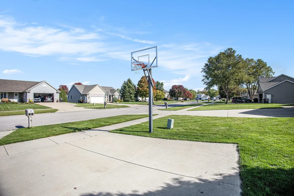 4684 Stonewood Court Georgetown Charter Township MI 49426