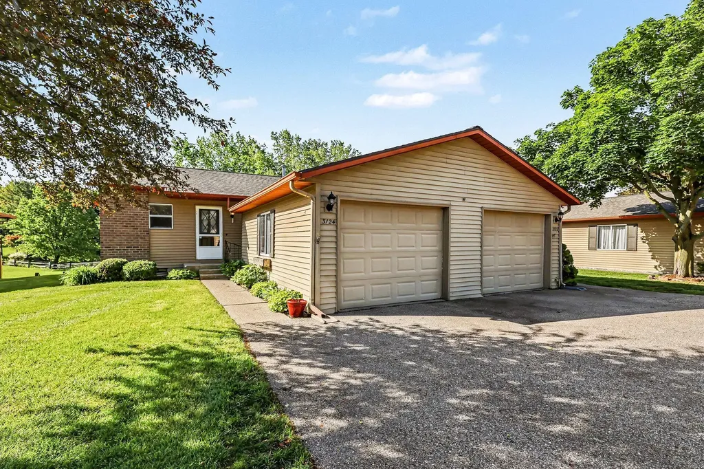 3124 Old Kent Road SE Kentwood City MI 49512