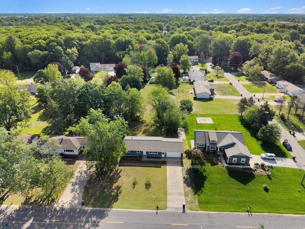 3562 142nd Avenue Holland Charter Township MI 49424