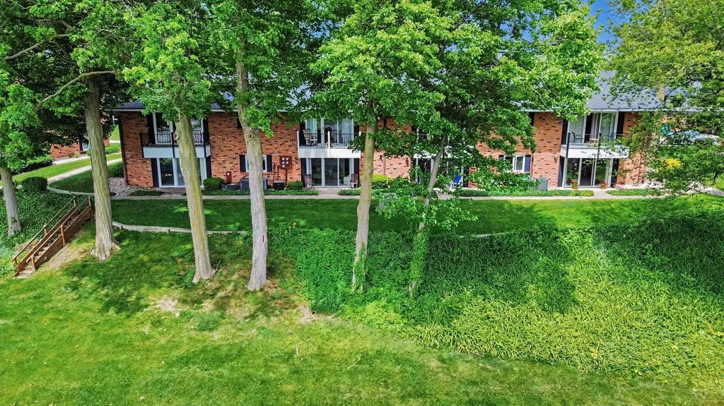 230 S State Street Zeeland City MI 49464