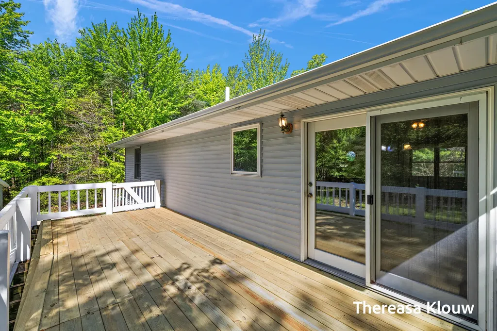 6969 E Pontaluna Road Fruitport Charter Township MI 49415