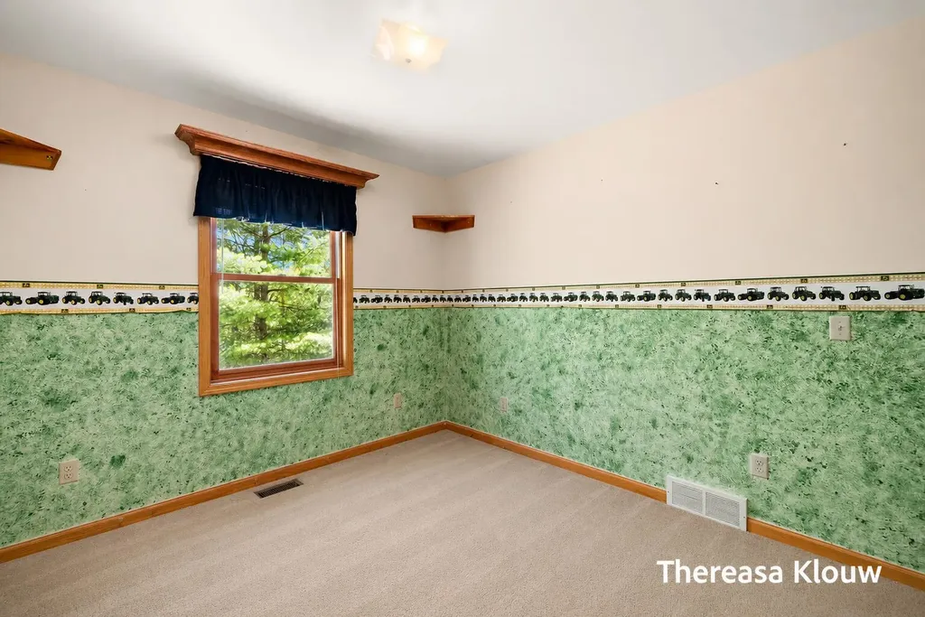 6969 E Pontaluna Road Fruitport Charter Township MI 49415