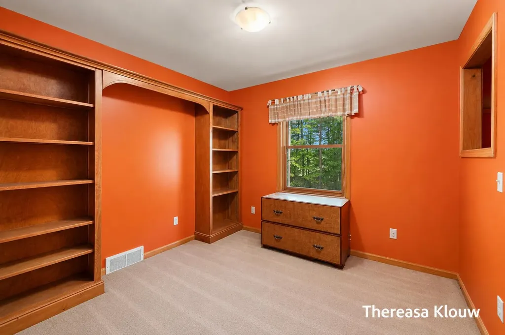 6969 E Pontaluna Road Fruitport Charter Township MI 49415