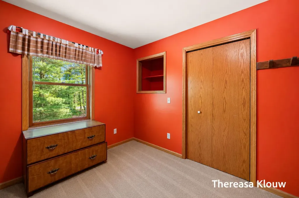 6969 E Pontaluna Road Fruitport Charter Township MI 49415