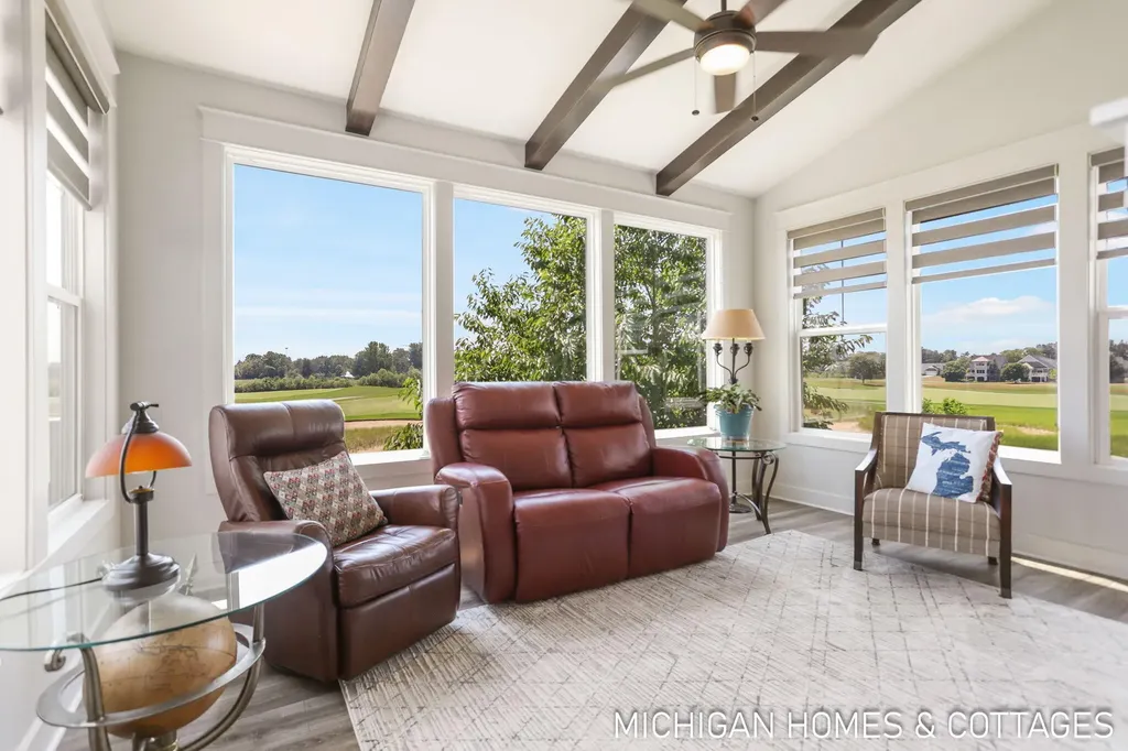 4401 Grand Point Holland Charter Township MI 49424