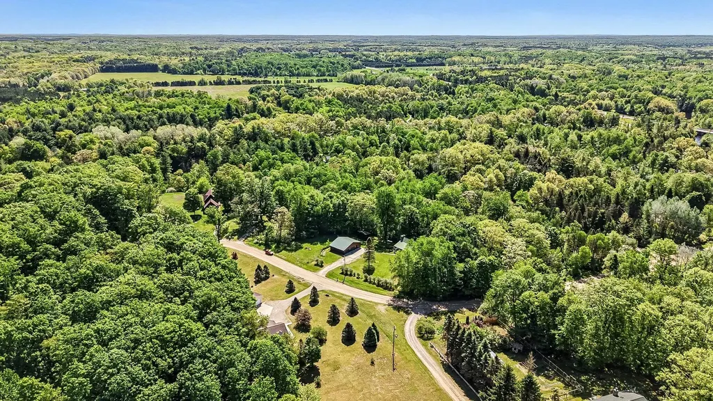 1060 N Meadowbrook Road Unknown City MI 49349