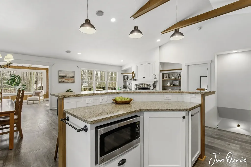 3359 Gaslight Lane Saugatuck Township MI 49453