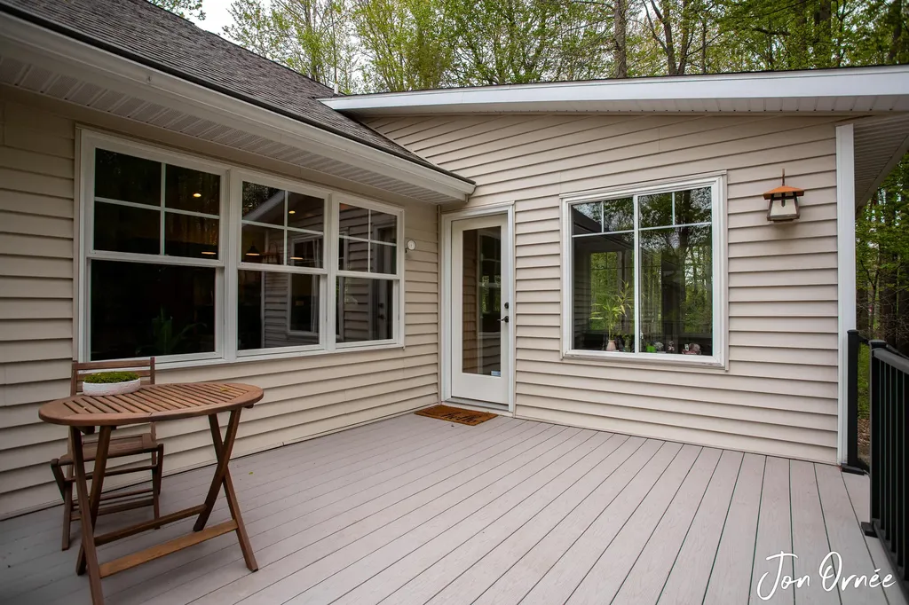 3359 Gaslight Lane Saugatuck Township MI 49453