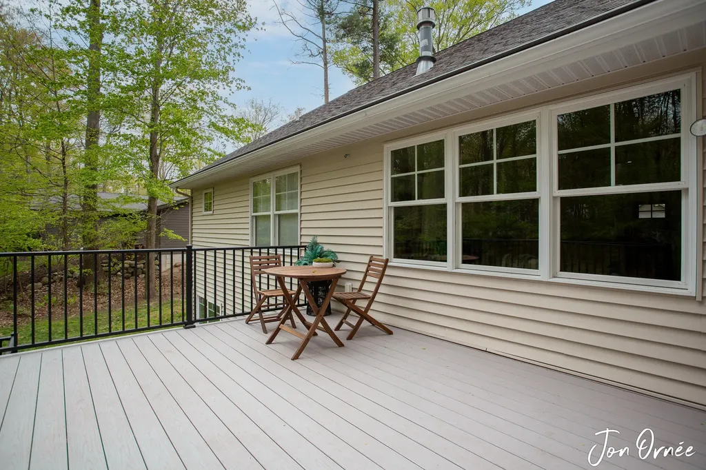 3359 Gaslight Lane Saugatuck Township MI 49453