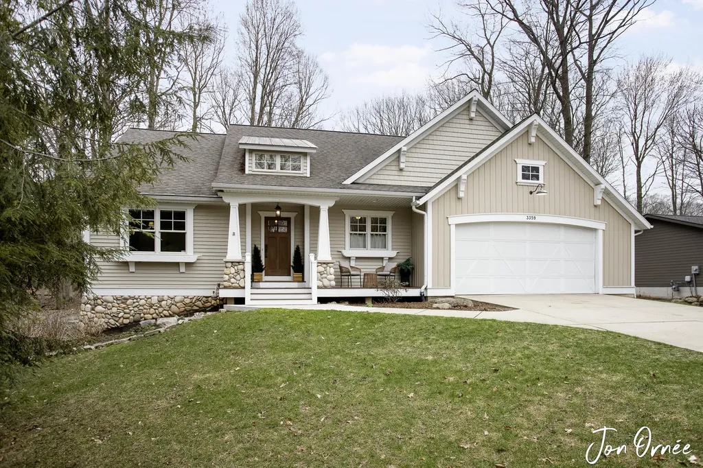3359 Gaslight Lane Saugatuck Township MI 49453