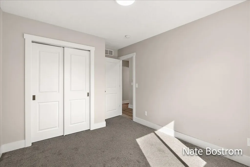 1271 Spring Street Muskegon City MI 49442
