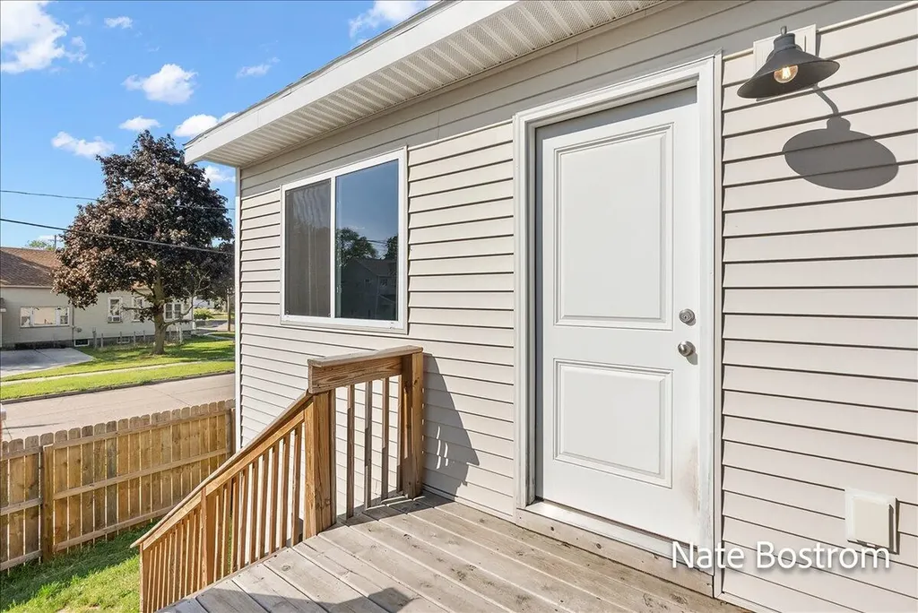 1271 Spring Street Muskegon City MI 49442