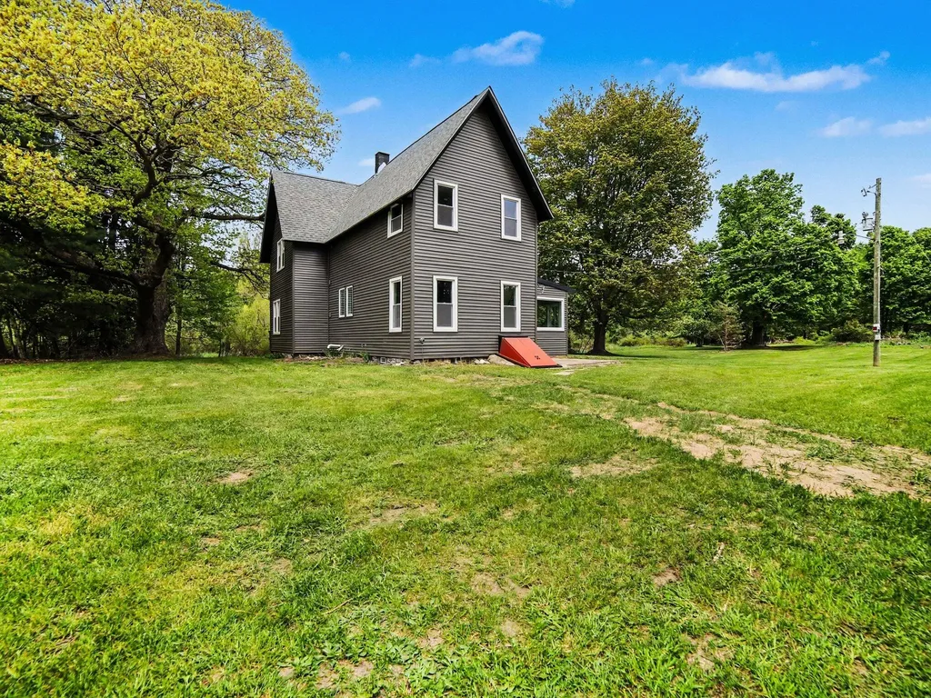 7107 West Webster Road Claybanks Township MI 49437