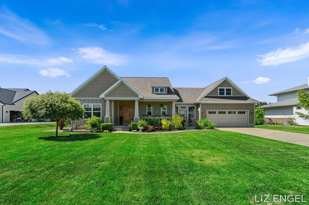 6689 Yamoto Way Saugatuck Township MI 49408