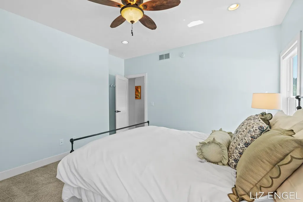 6689 Yamoto Way Saugatuck Township MI 49408
