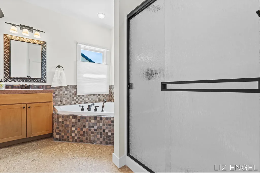 6689 Yamoto Way Saugatuck Township MI 49408