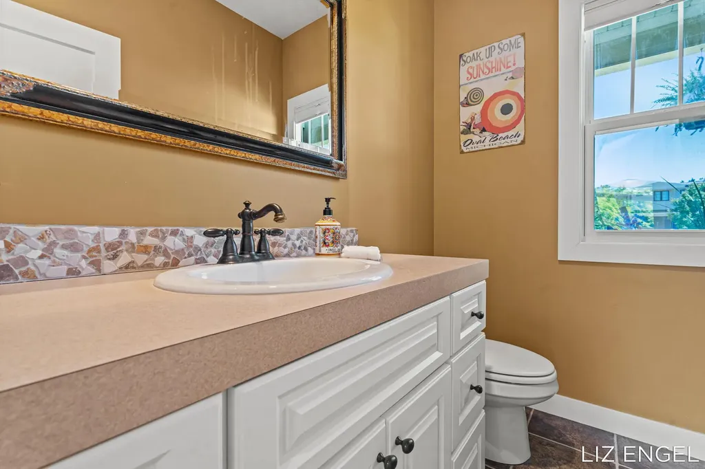6689 Yamoto Way Saugatuck Township MI 49408