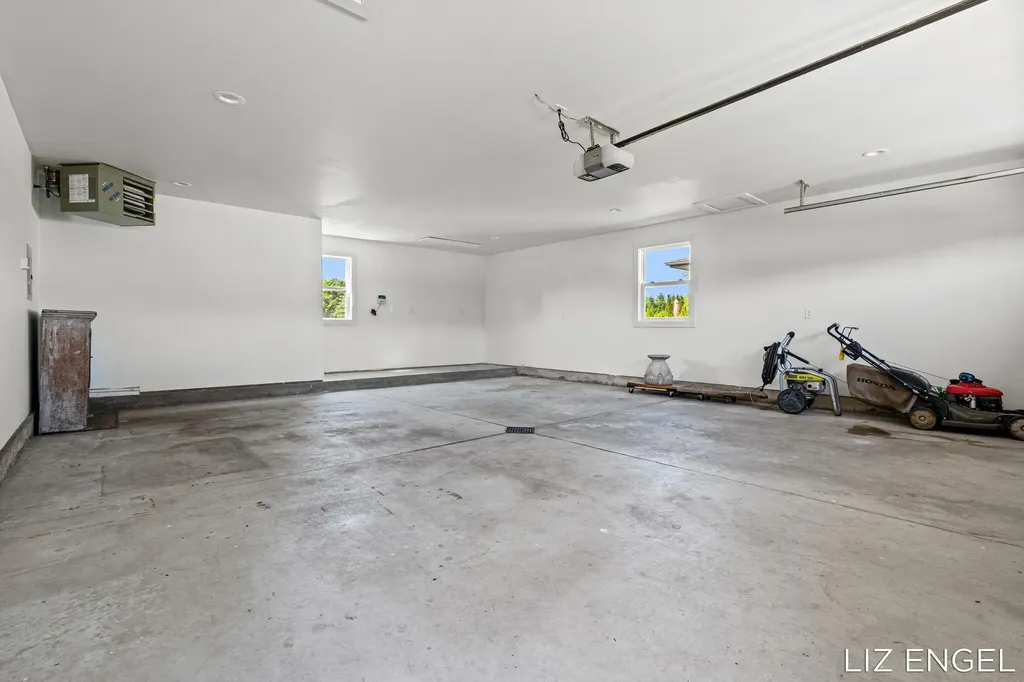 6689 Yamoto Way Saugatuck Township MI 49408
