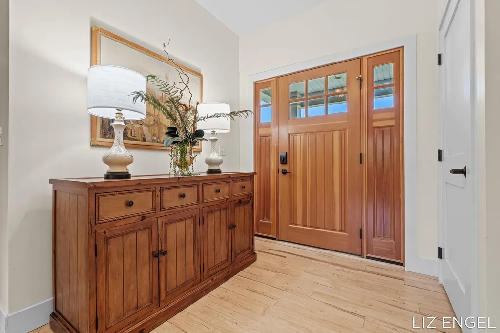 6689 Yamoto Way Saugatuck Township MI 49408
