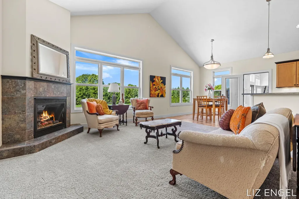 6689 Yamoto Way Saugatuck Township MI 49408