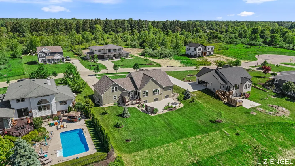 6689 Yamoto Way Saugatuck Township MI 49408