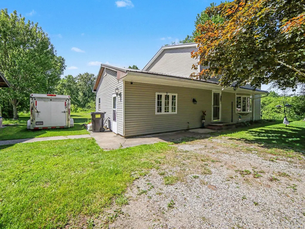 3131 Riley Thompson Road Dalton Township MI 49457