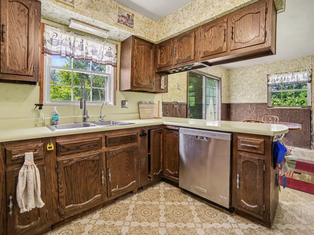 3131 Riley Thompson Road Dalton Township MI 49457