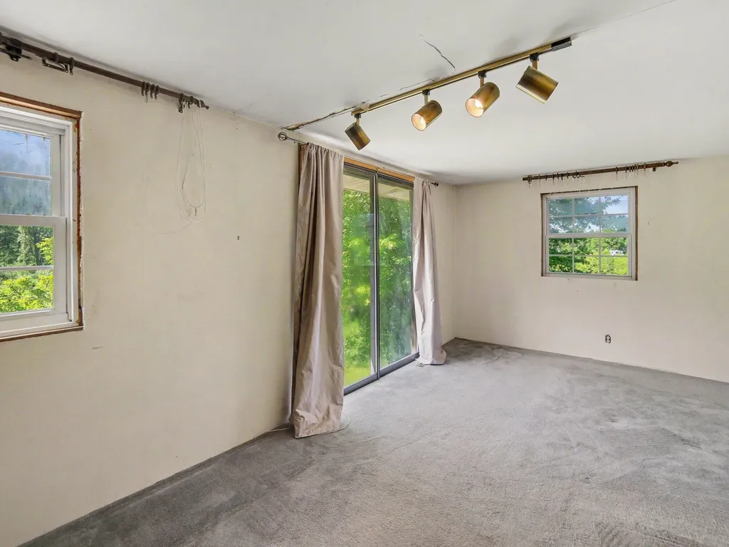 3131 Riley Thompson Road Dalton Township MI 49457