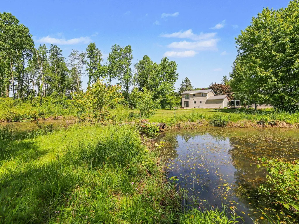 3131 Riley Thompson Road Dalton Township MI 49457