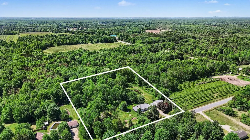 3131 Riley Thompson Road Dalton Township MI 49457