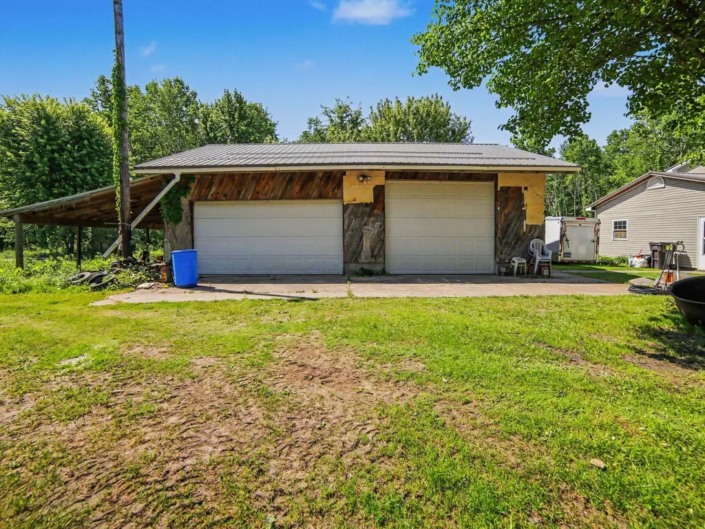3131 Riley Thompson Road Dalton Township MI 49457