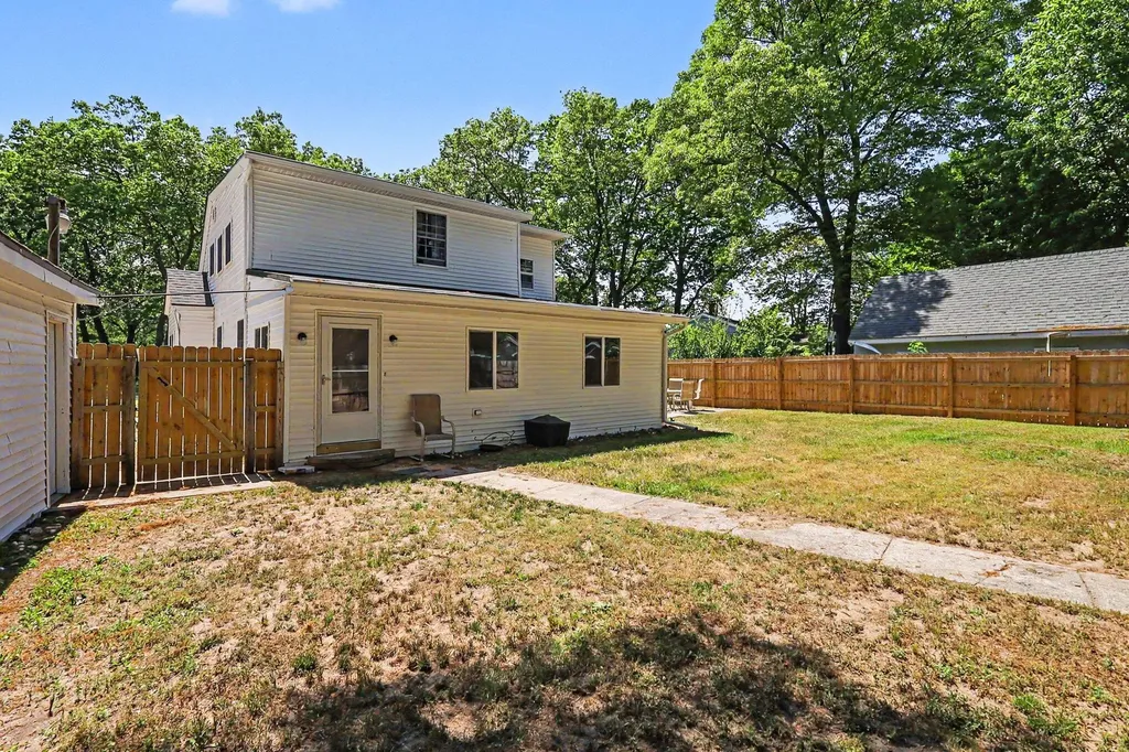 5324 Bryn Mawr Place Egelston Township MI 49442
