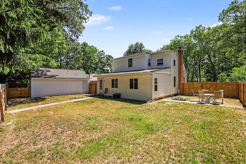 5324 Bryn Mawr Place Egelston Township MI 49442