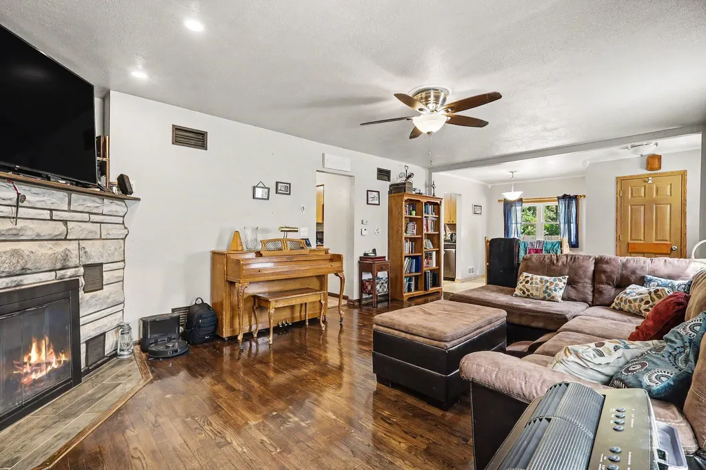 5324 Bryn Mawr Place Egelston Township MI 49442