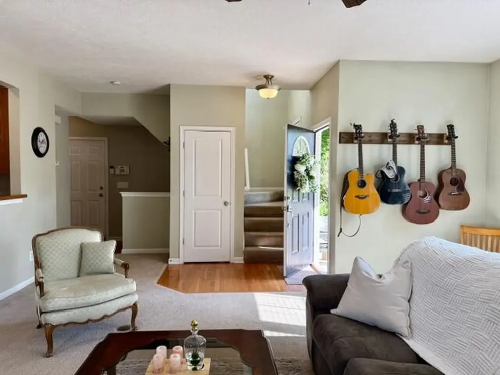 3725 Shearwater Lane East Lansing City MI 48823