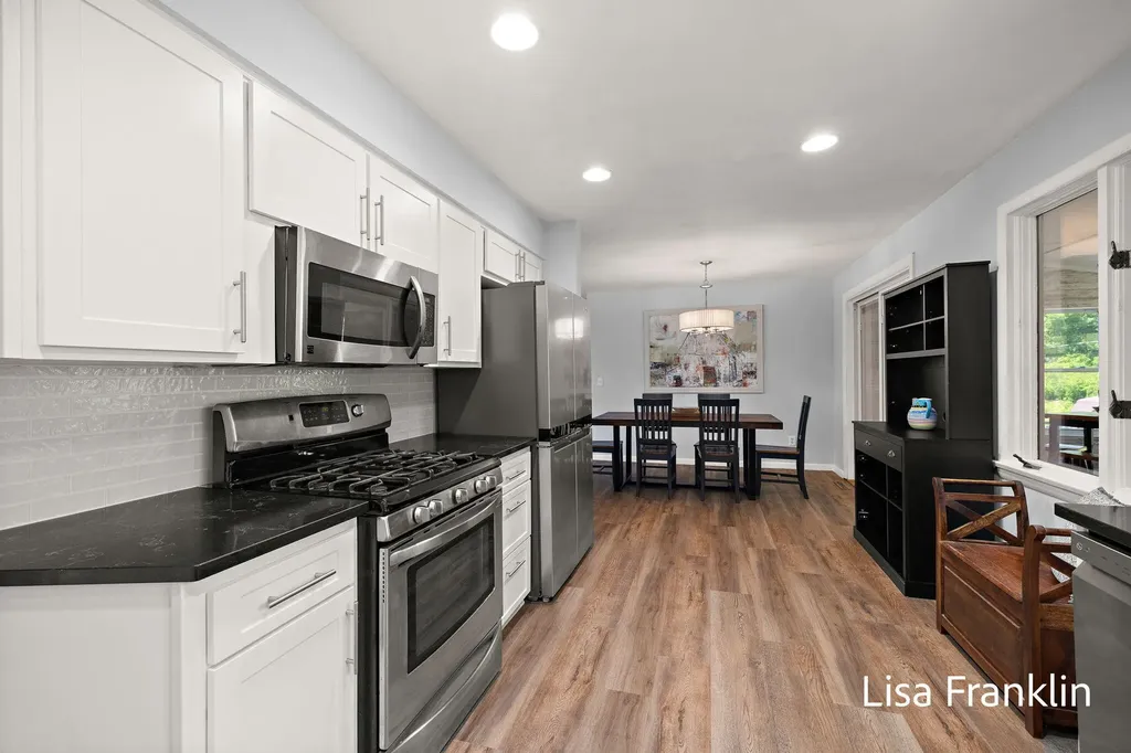 1007 Orchard Avenue Grand Haven City MI 49417