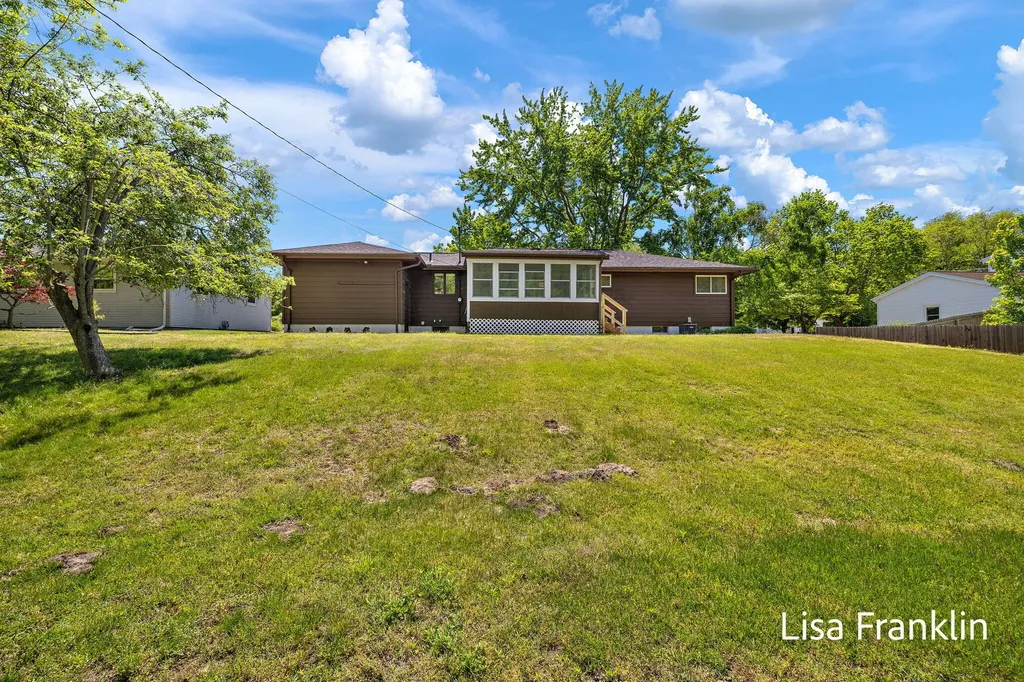 1007 Orchard Avenue Grand Haven City MI 49417