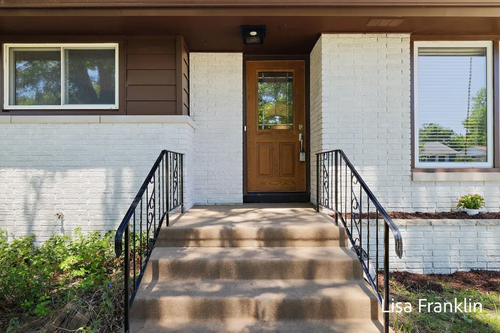 1007 Orchard Avenue Grand Haven City MI 49417