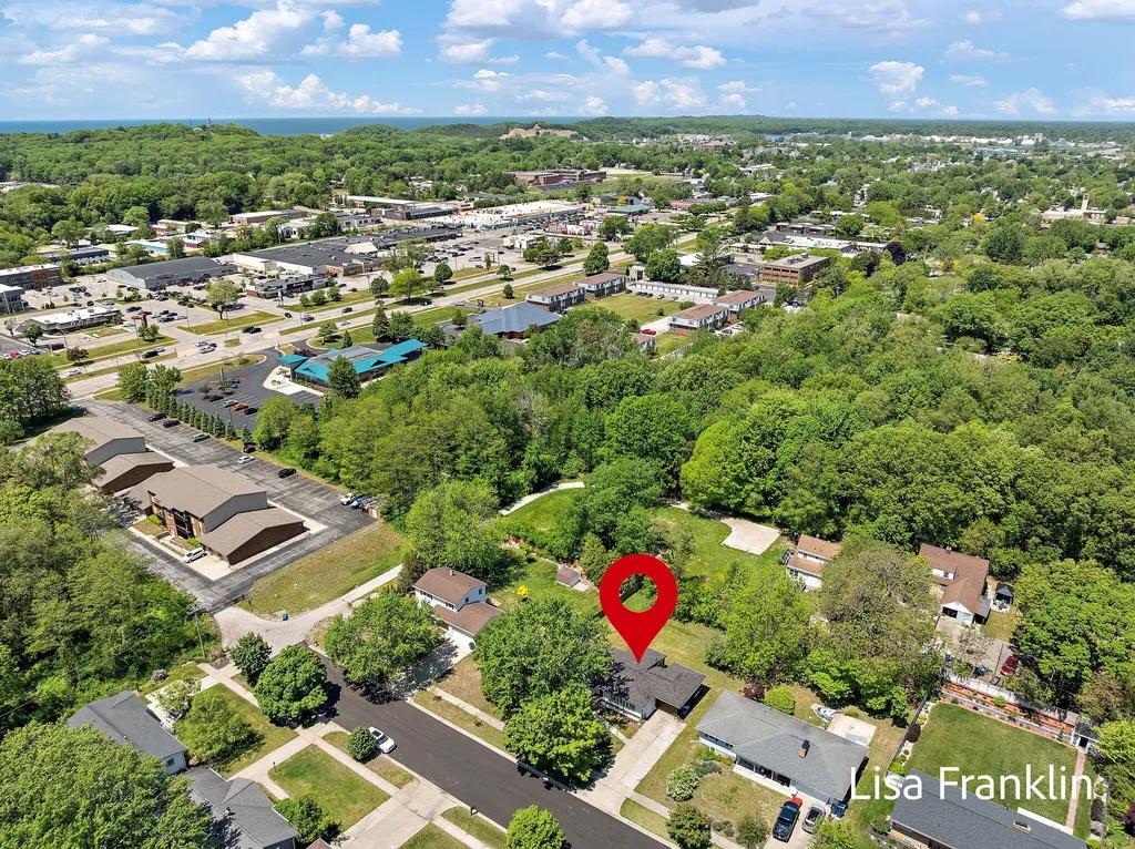 1007 Orchard Avenue Grand Haven City MI 49417