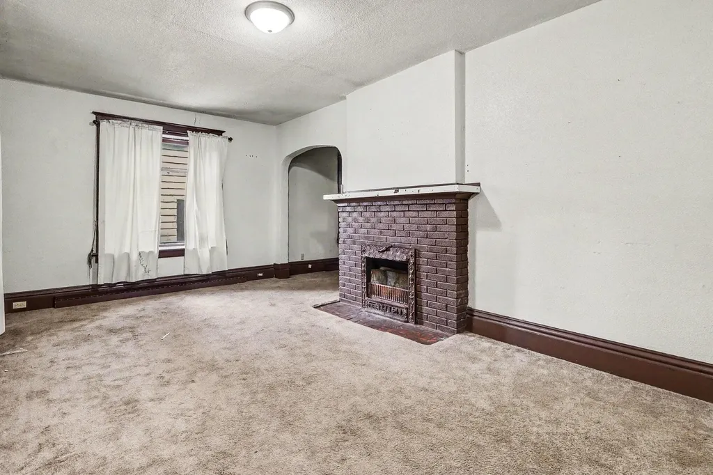 2332 Sanford Street Muskegon Heights City MI 49444