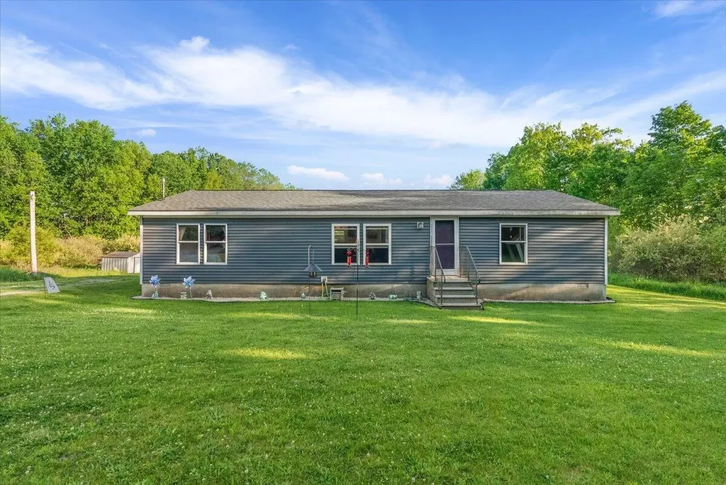 9423 E Baker Road Hesperia Village MI 49421