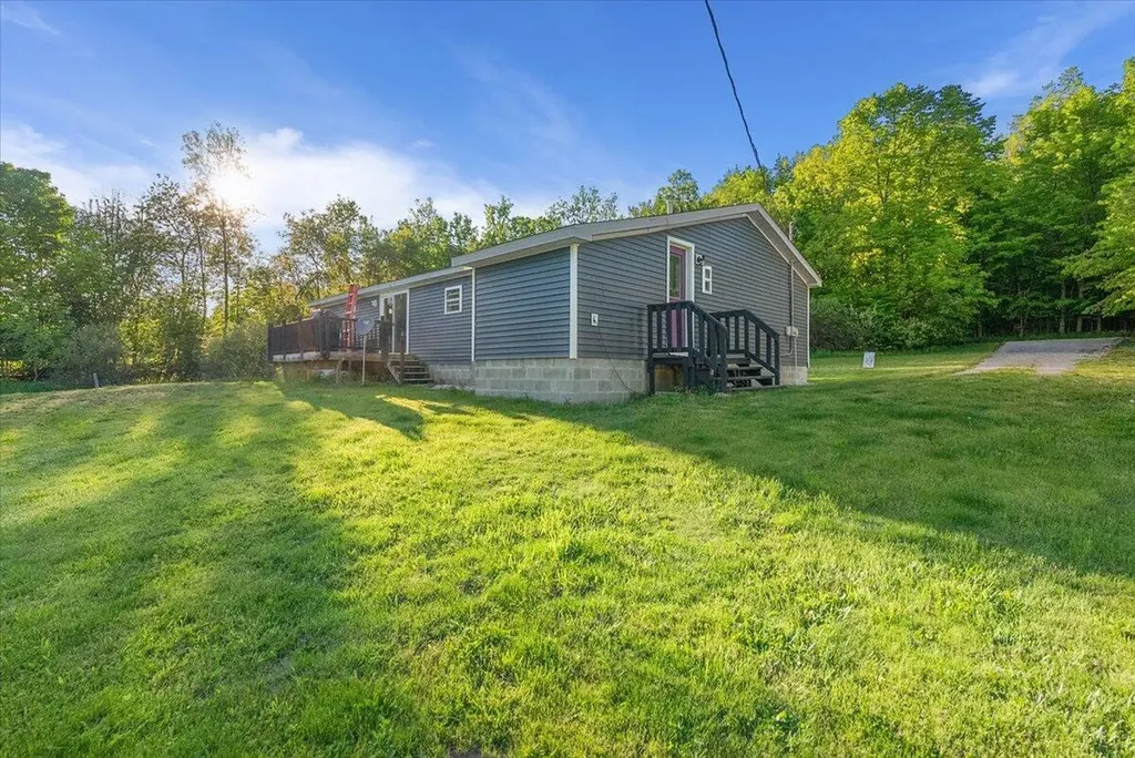 9423 E Baker Road Hesperia Village MI 49421