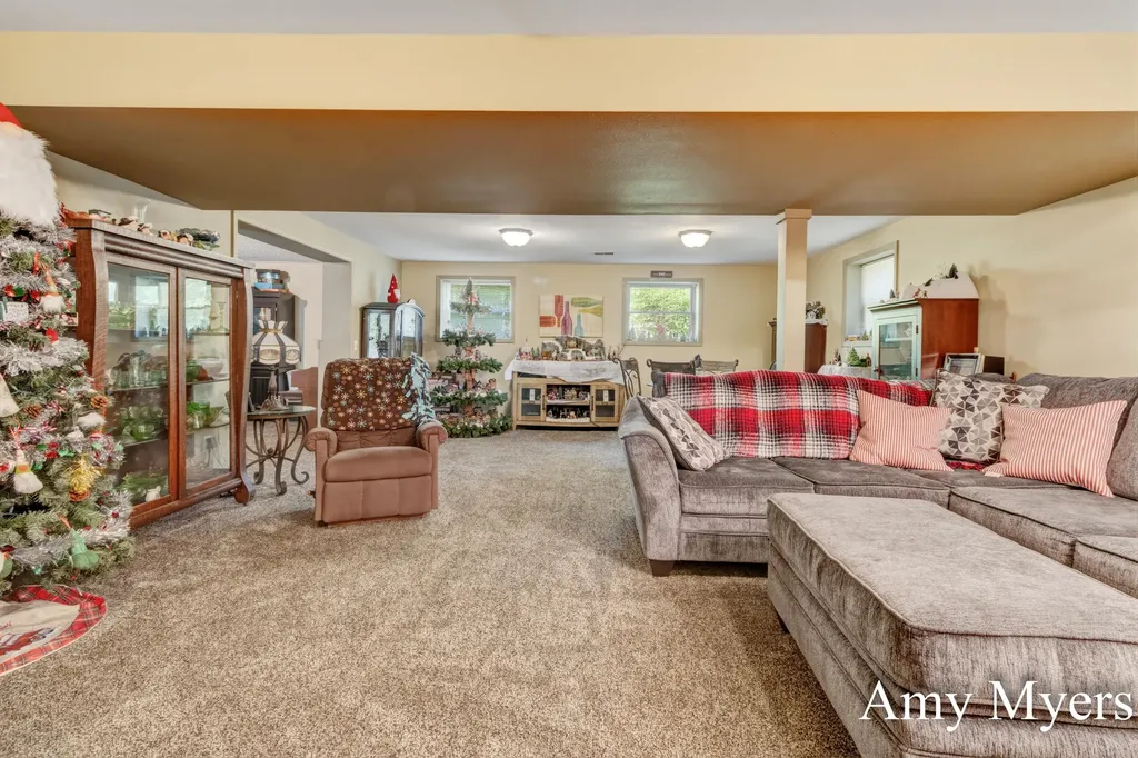 11610 Fogg Lake Road Blue Lake Township MI 49437