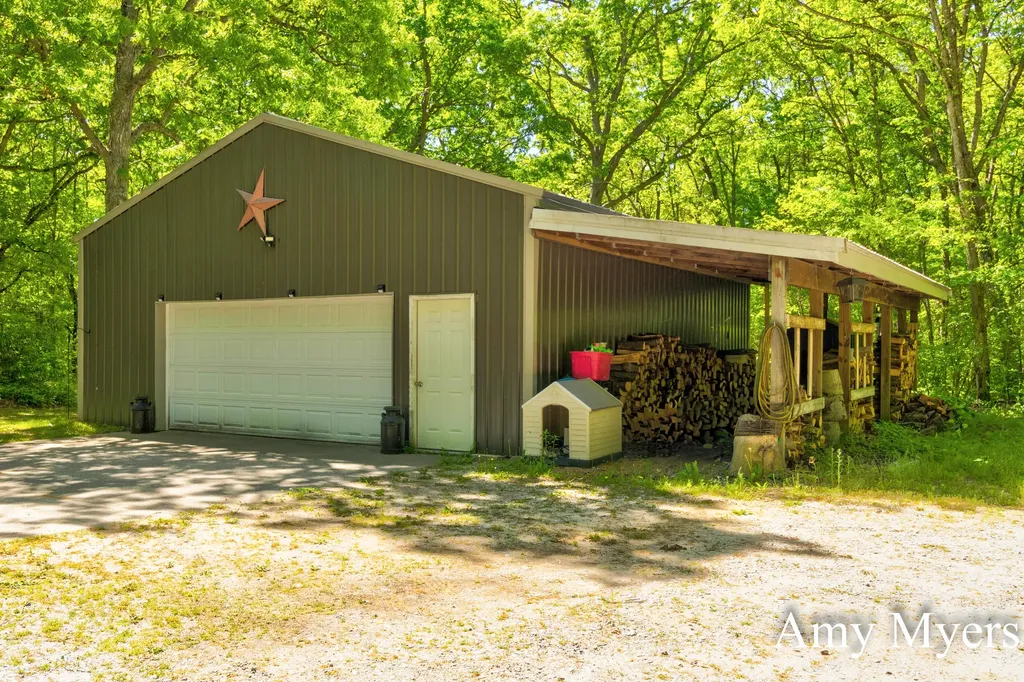 11610 Fogg Lake Road Blue Lake Township MI 49437